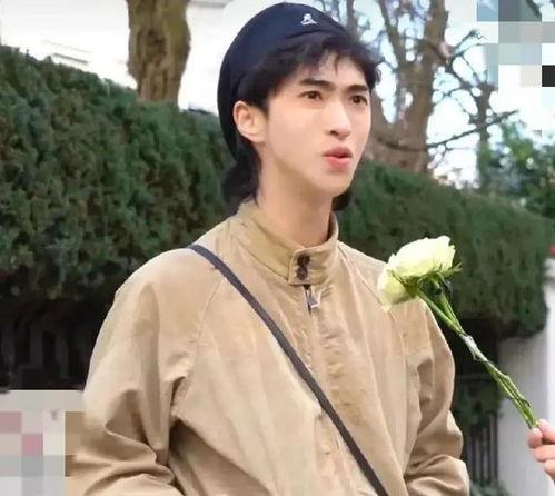 娱乐八卦吃瓜背景图高清,揭秘高清吃瓜图背后的娱乐八卦